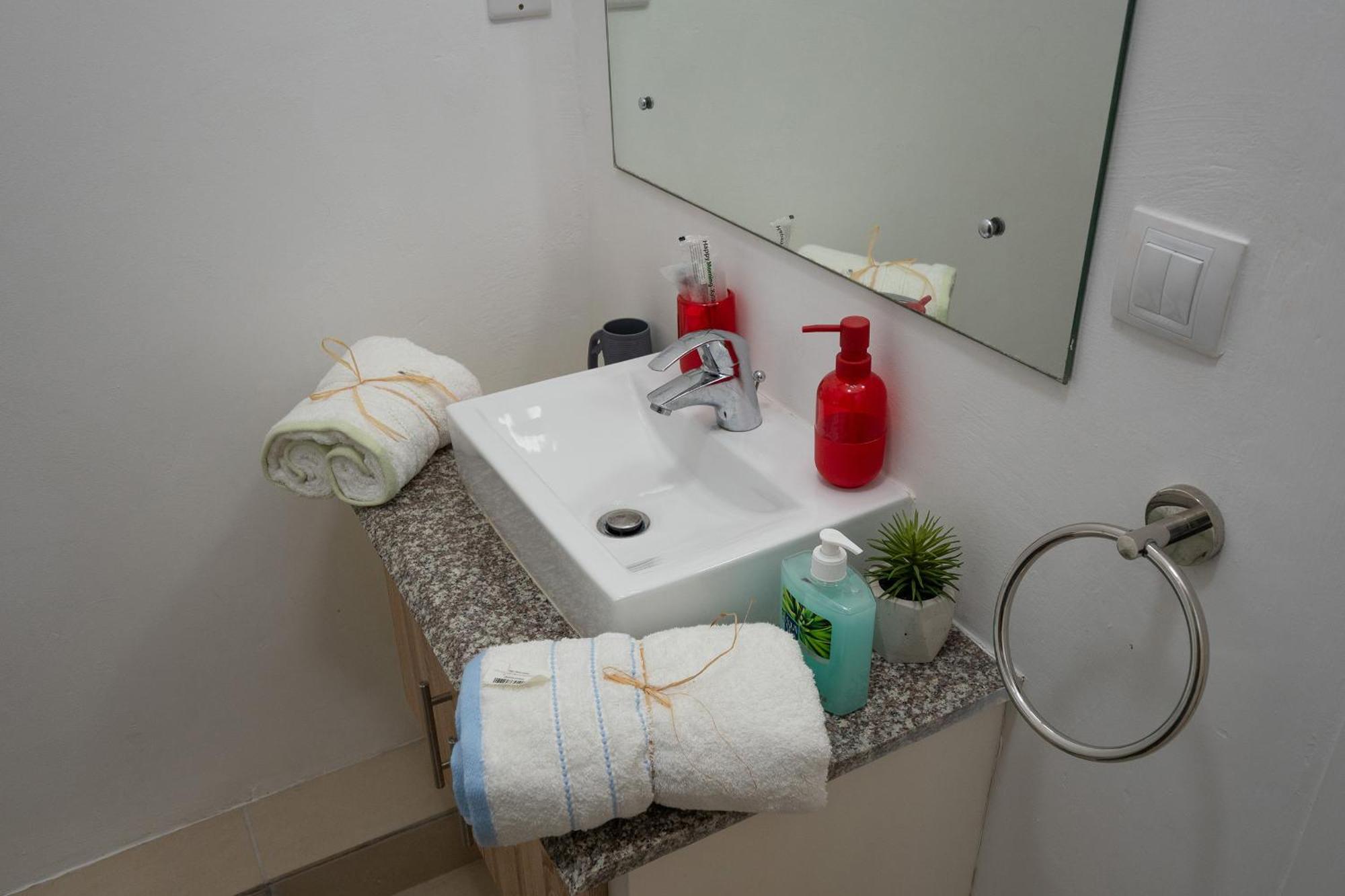 Luxury Beachfront Duplex, Coin De Mire View / 3Bed Cap Malheureux Dış mekan fotoğraf