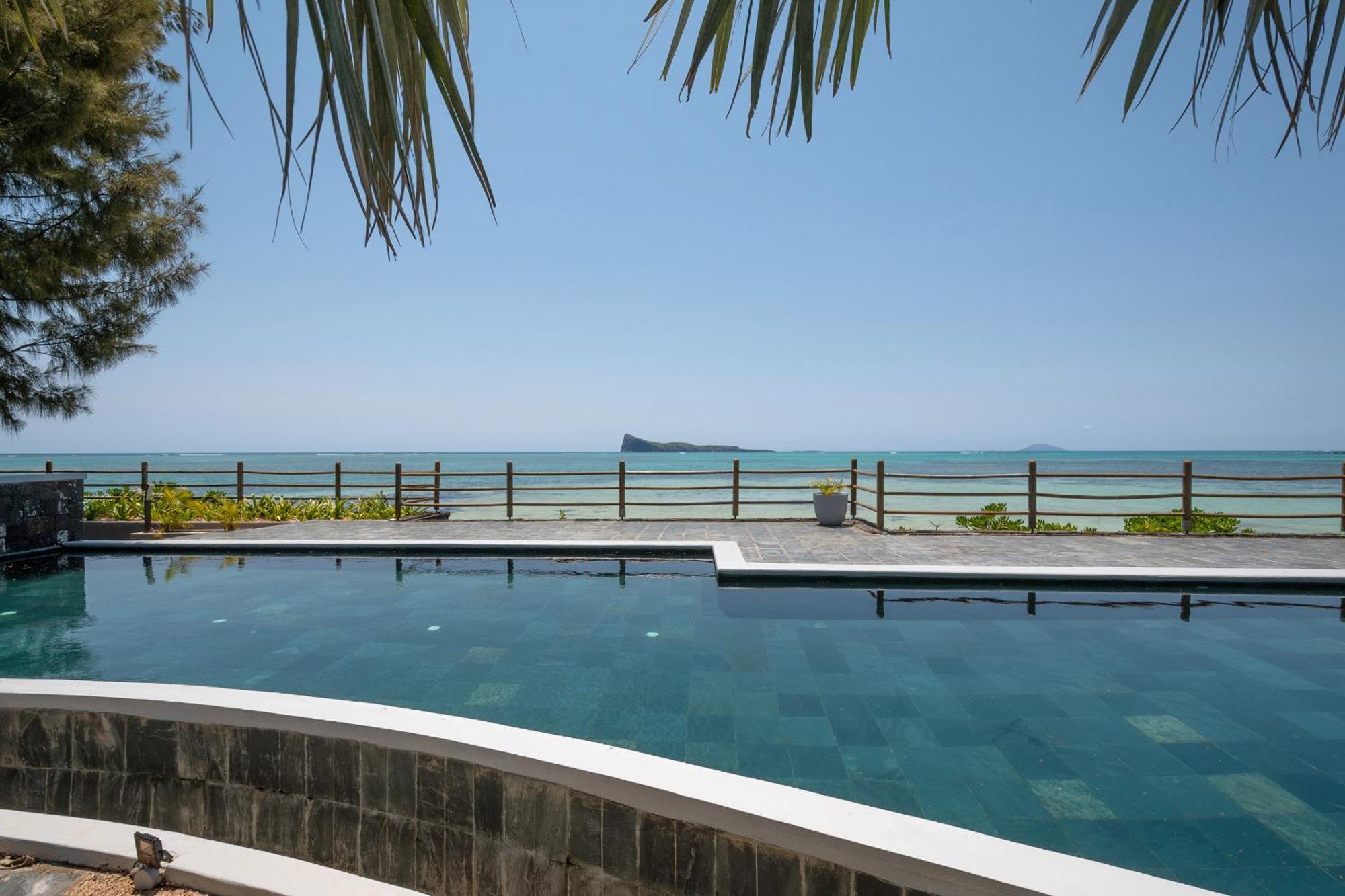 Luxury Beachfront Duplex, Coin De Mire View / 3Bed Cap Malheureux Dış mekan fotoğraf